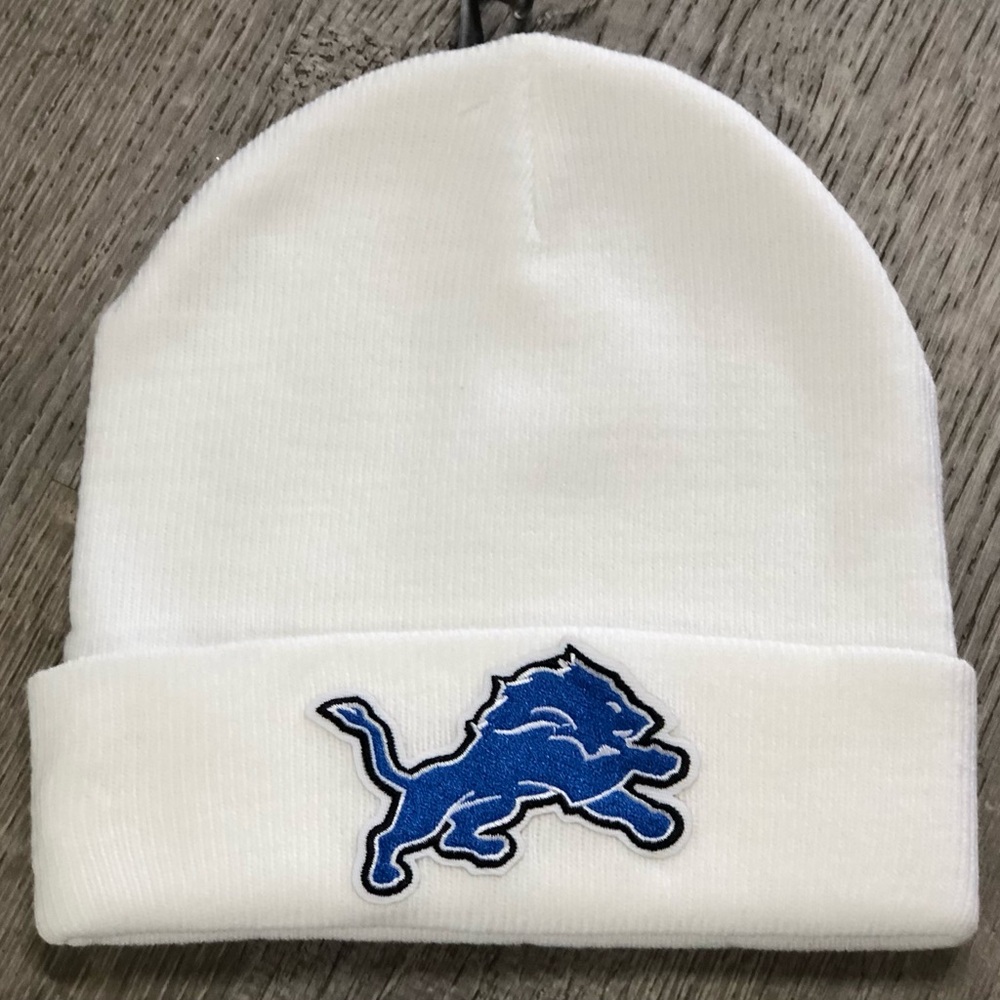 White Beanie with Blue Detroit Lions Logo